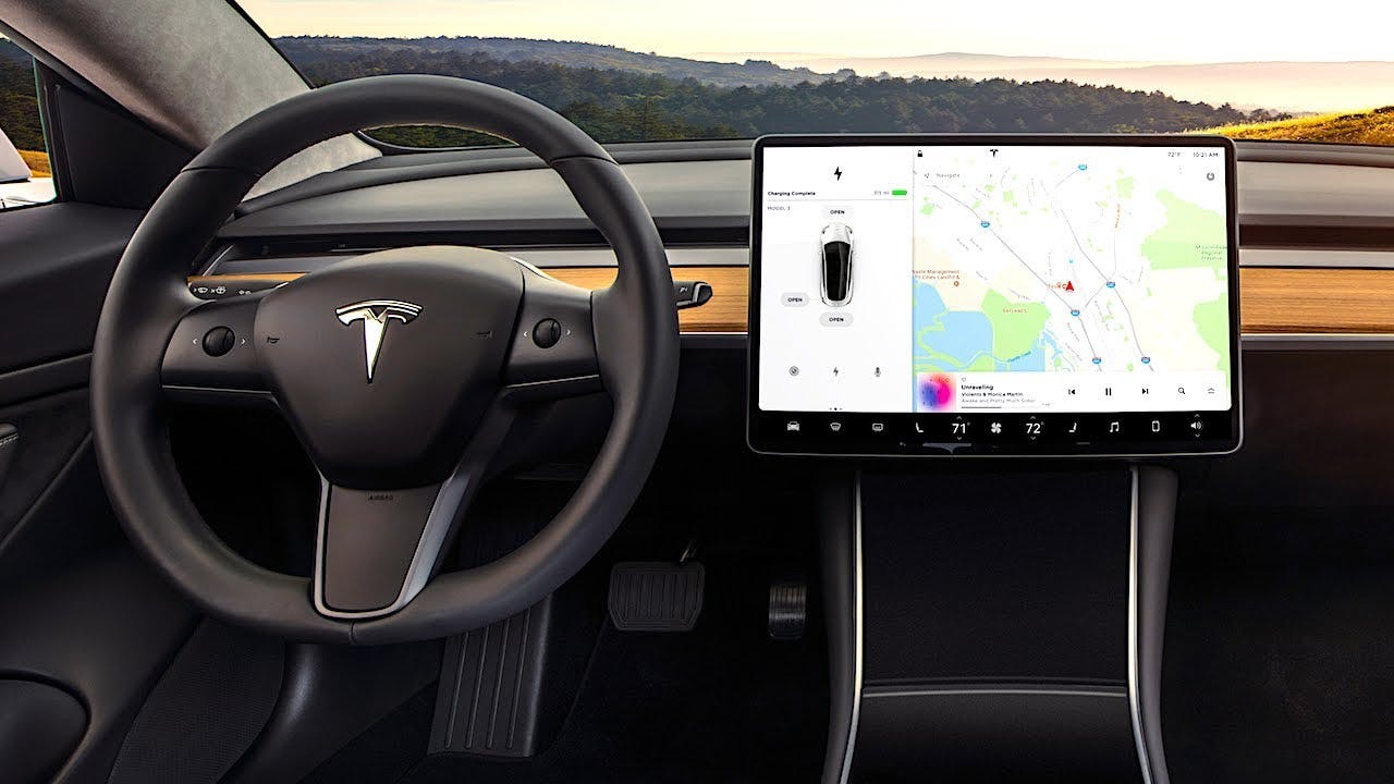 Tesla, interior
